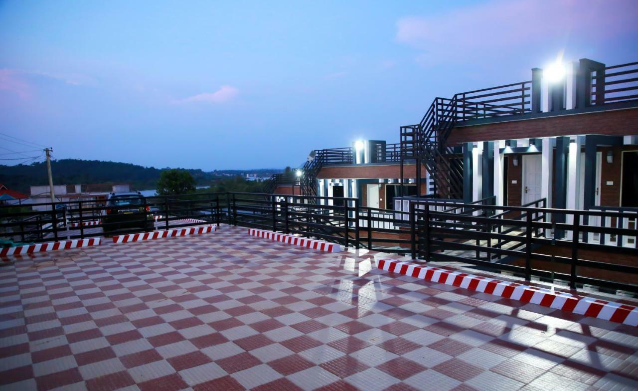 Casa Lake View Resort Wayanad Meppādi Exterior foto